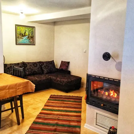 بيت للعطل Sunset House فارنا